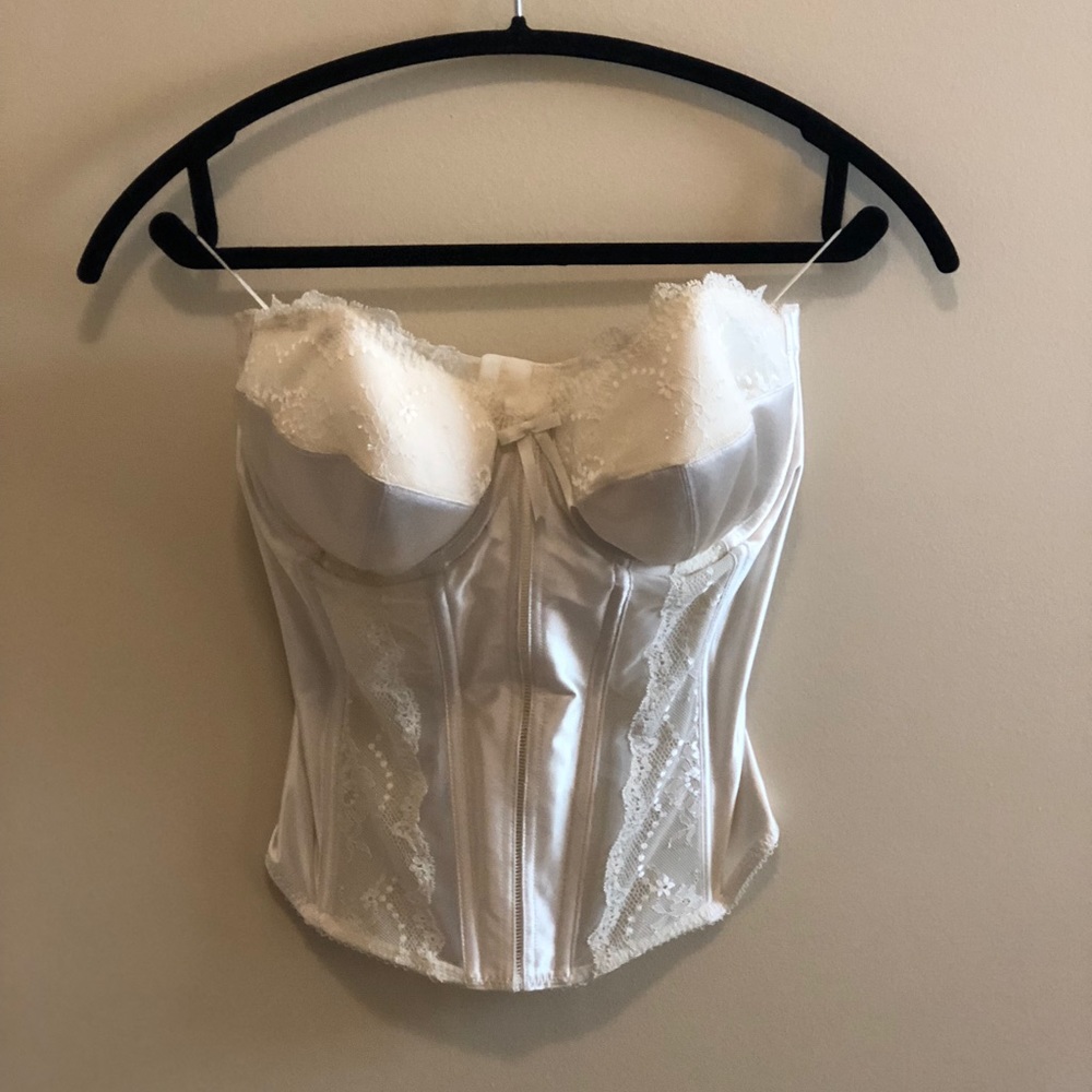 Elomi corset